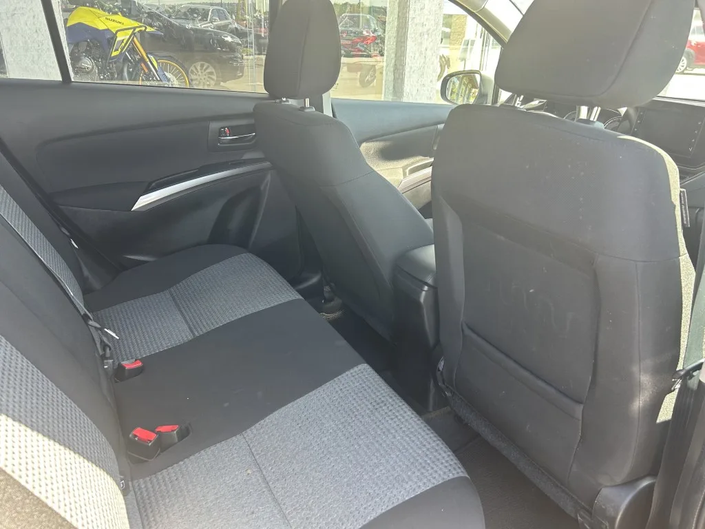 S CROSS 1.4 BOOSTERJET PREMIUM 2WD AT- HYBRID